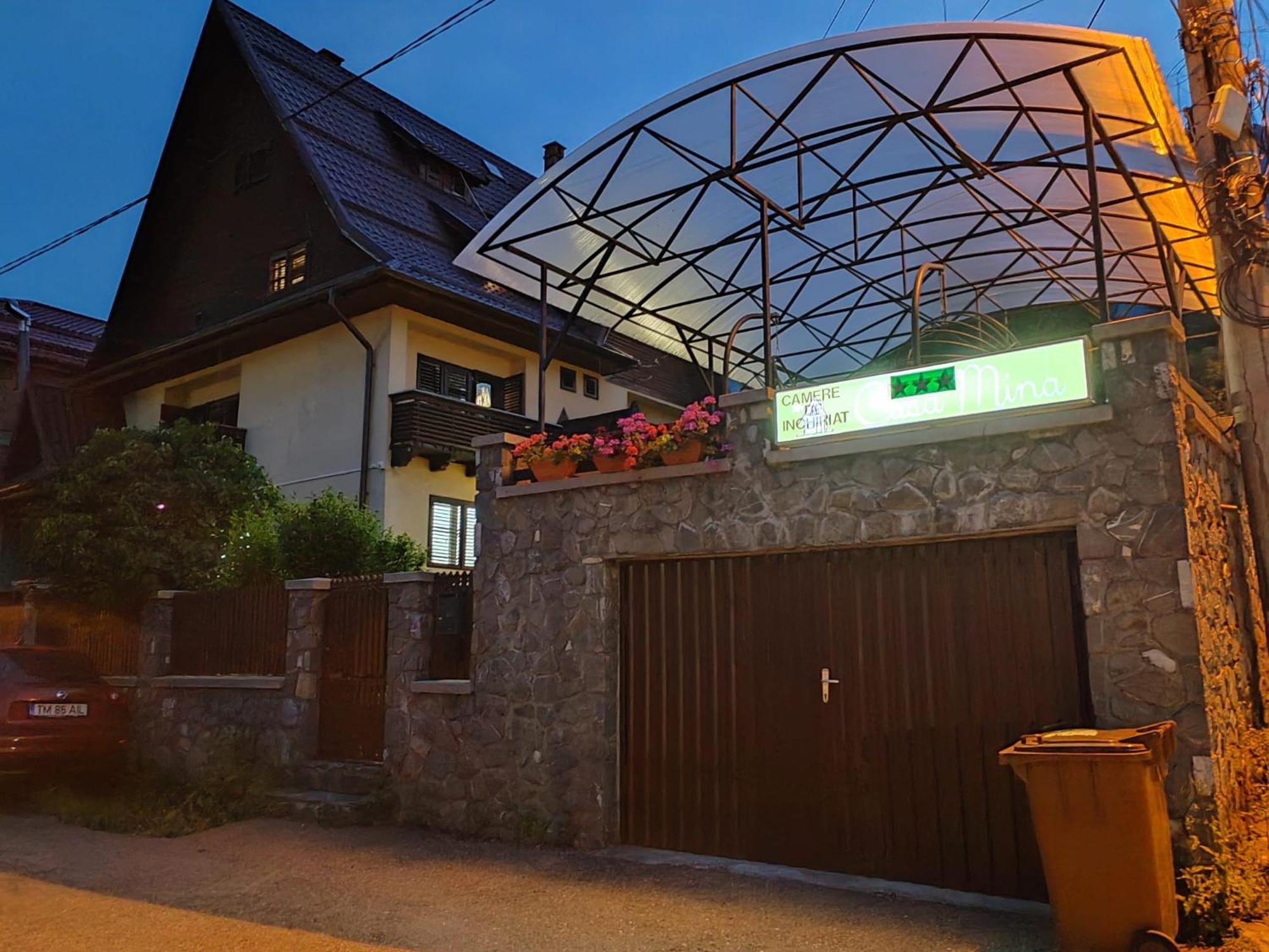 Casa Mina Hotel Buşteni Buitenkant foto