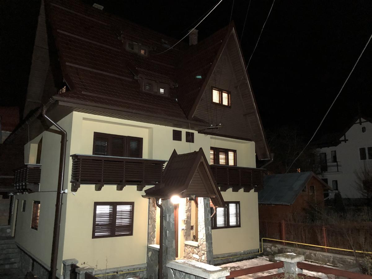 Casa Mina Hotel Buşteni Buitenkant foto